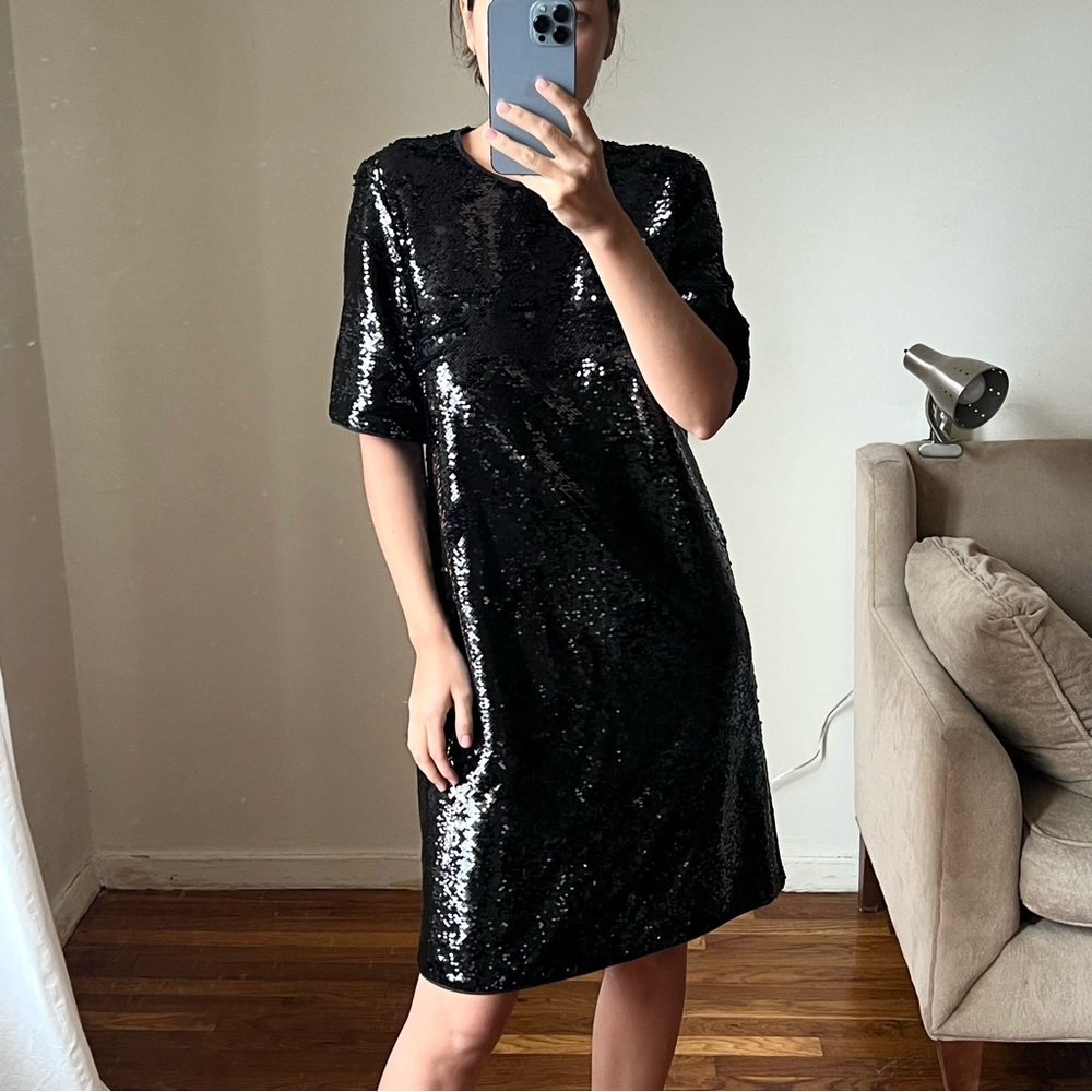 NWT Boss Hugo Boss black sequins dress size 4